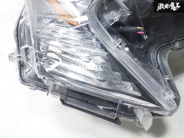 トヨタ　50プリウス前期　ZVW55 右ヘッドライト トヨタ 50プリウス前期 ZVW55 右ヘッドライト 2025年最新】Yahoo