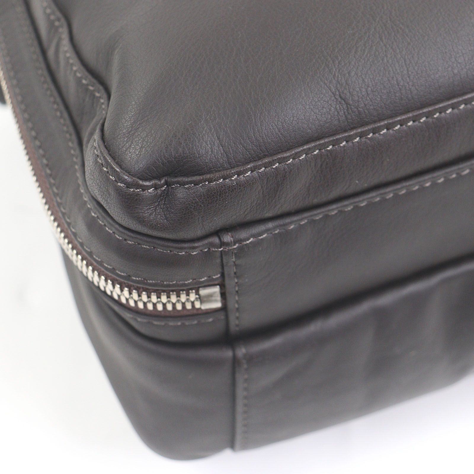 斜め掛けバッグ