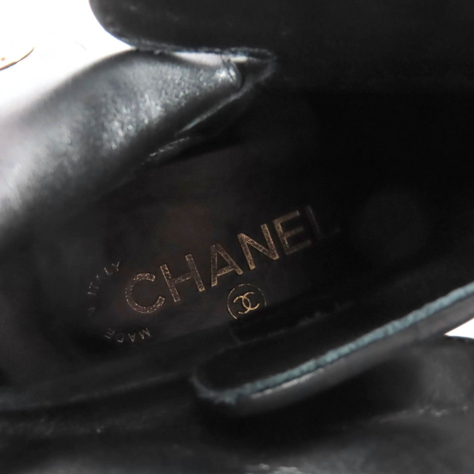  CHANEL シャネル G 39566 ココマーク ロゴボタン付 レザー ショートブーツ ブラック 38.5 イタリア製 レディース その他 ブーツ
