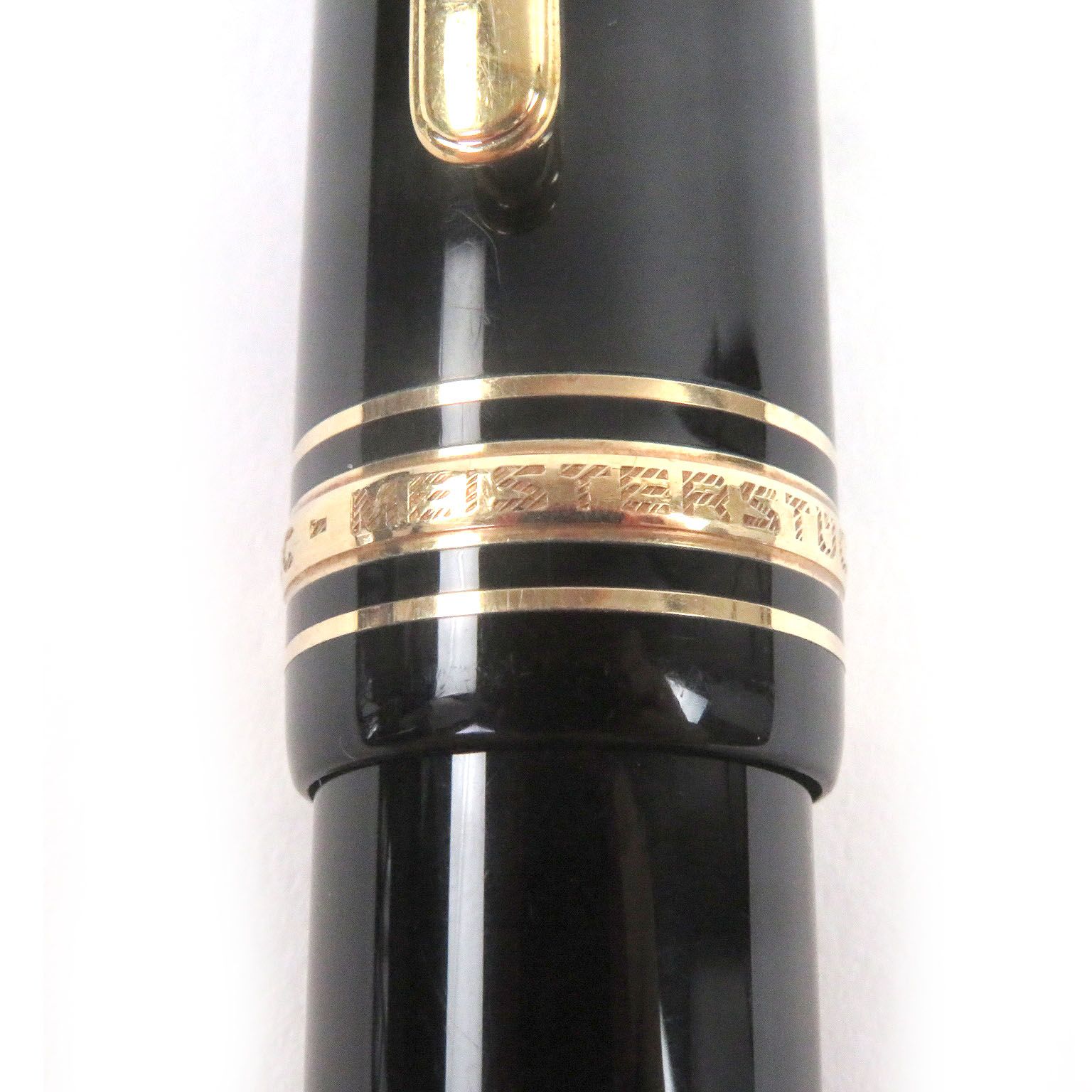 □ モンブラン マイスターシュテュック 149 ペン先14 C EFニブ キャップ式 万年筆 ブラック ゴールド ドイツ製 メンズ