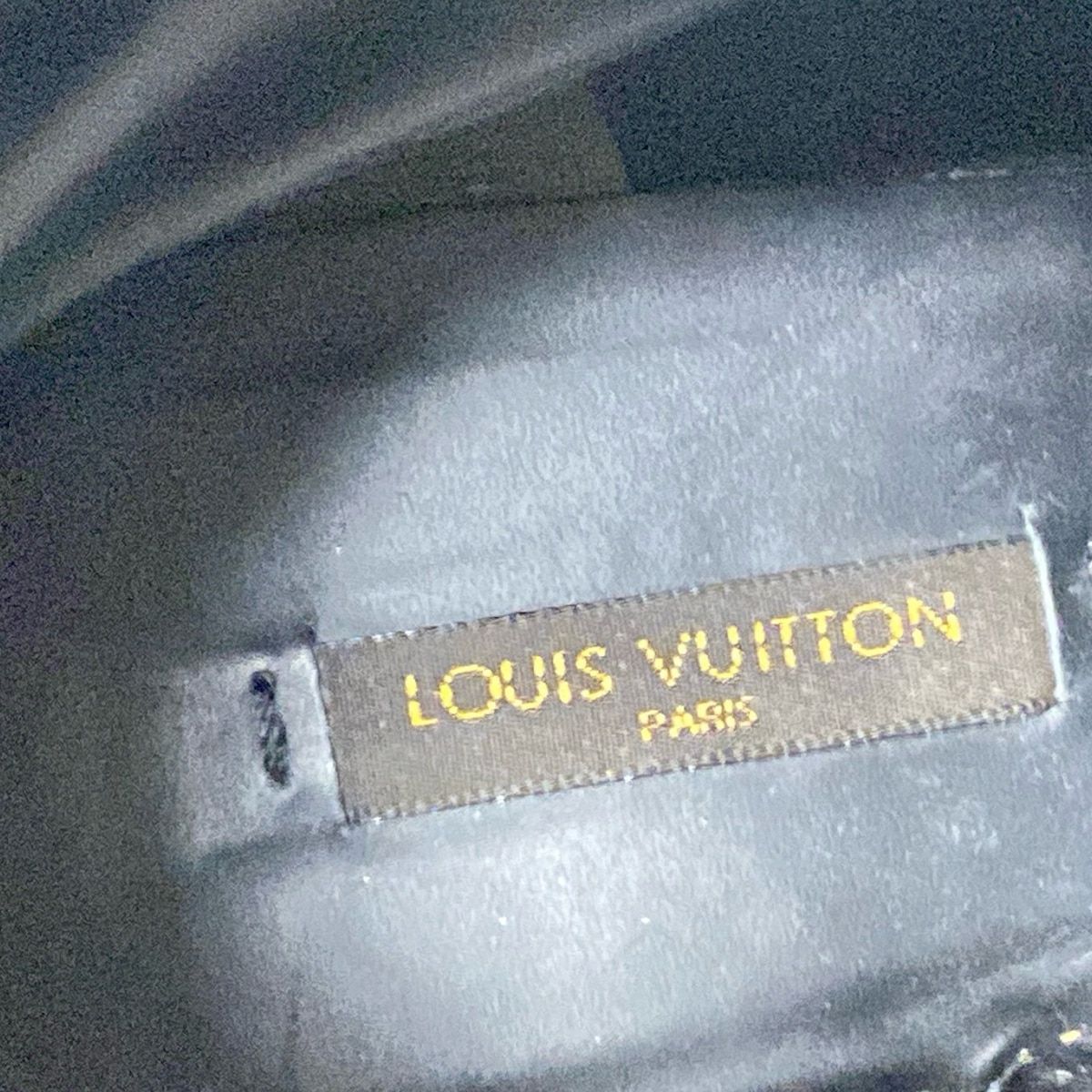 LOUIS VUITTON(ルイヴィトン) ショートブーツ 37 レディース - 黒