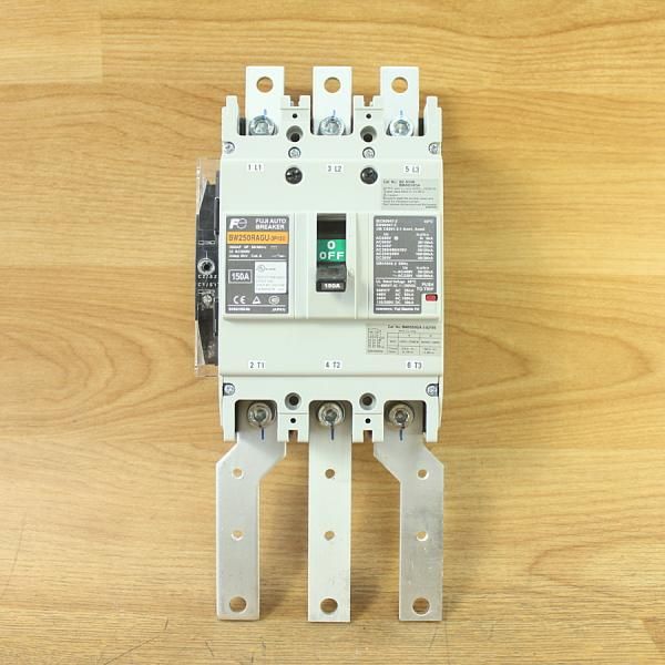 富士電機 -3 P 150 A オートブレーカー