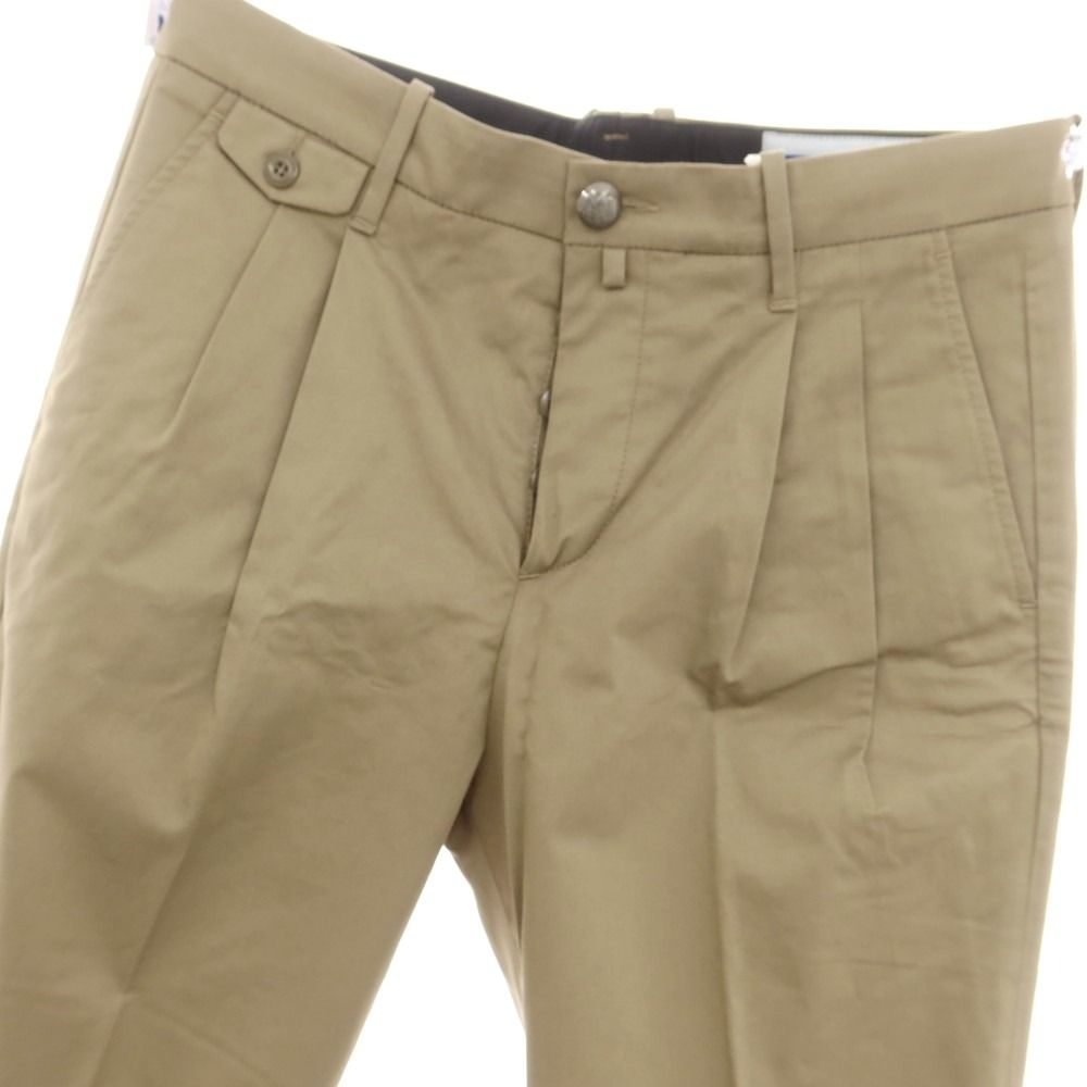 カジュアルスラックスパンツ