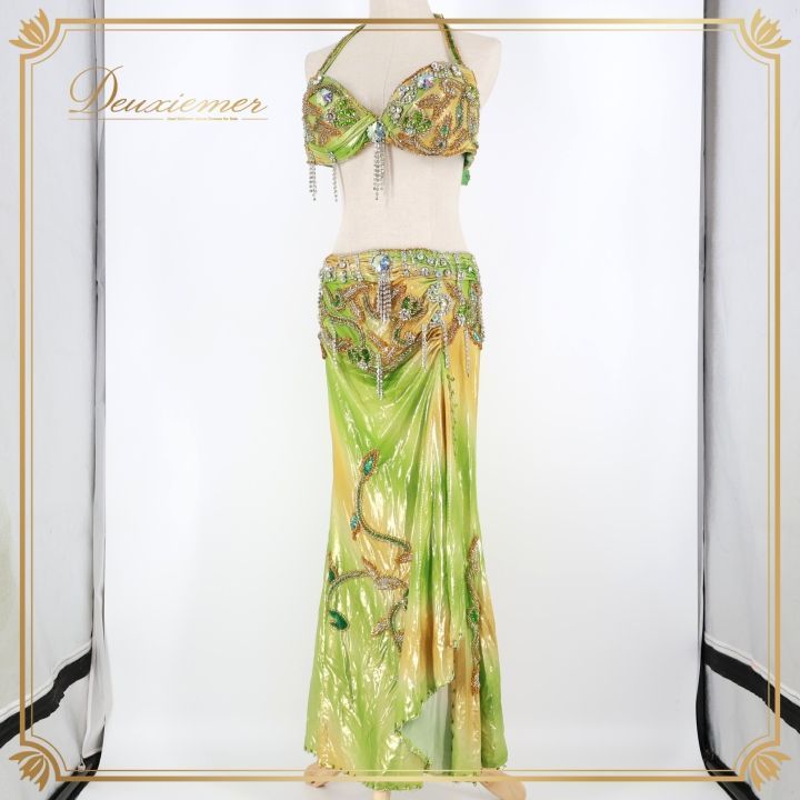 ベリーダンス オリエンタル 衣装 上下セット グリーン系ラインストーン