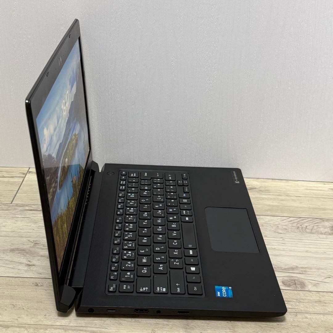 東芝/dynabook/i5/第11世代/Windows11/カメラ/オフィス Office付き