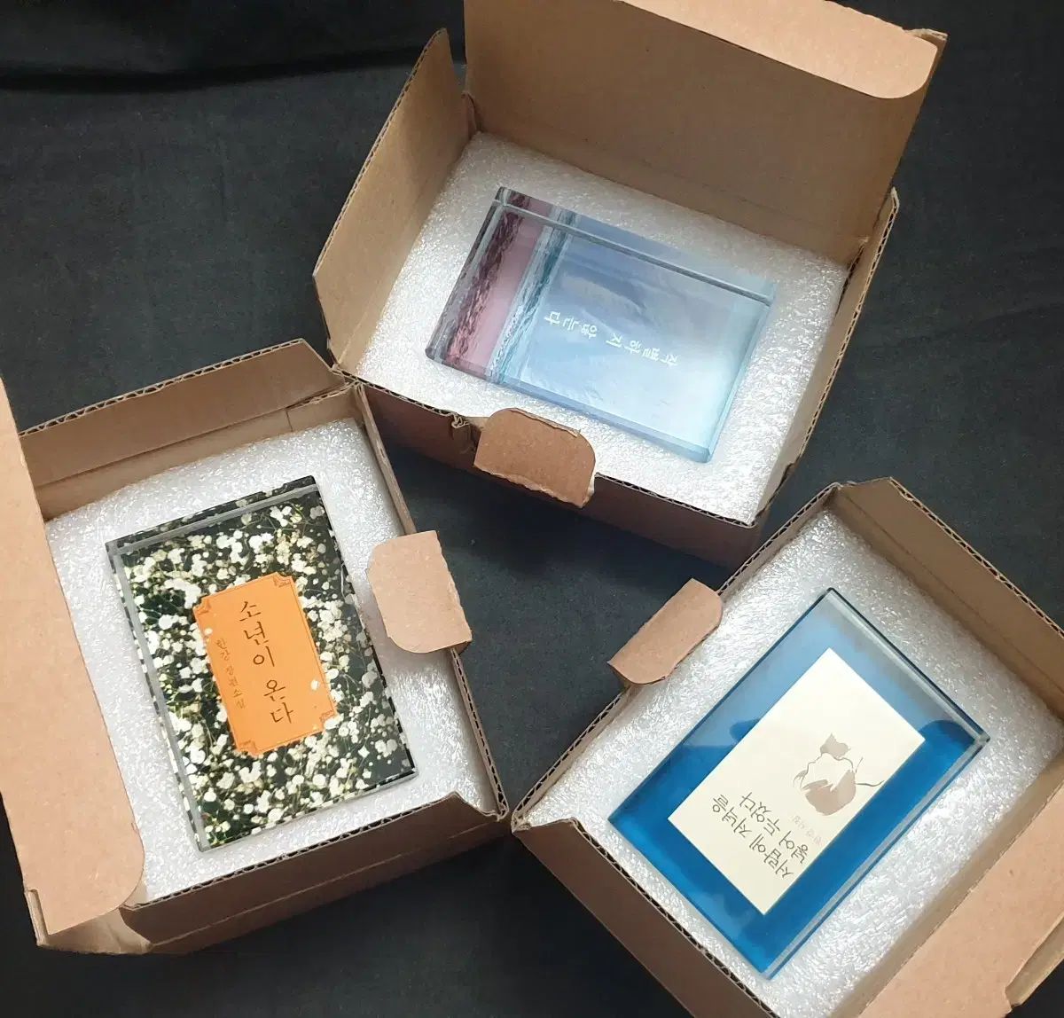 ハンガン文学グッズ 少年が来る 別れない 引き出しに