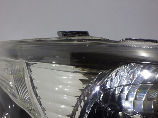 エクシーガ YA9 YA4 YA5 YAM前期 純正 HID ヘッドライト 左右