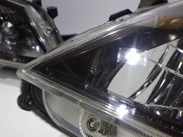 エクシーガ YA9 YA4 YA5 YAM前期 純正 HID ヘッドライト 左右
