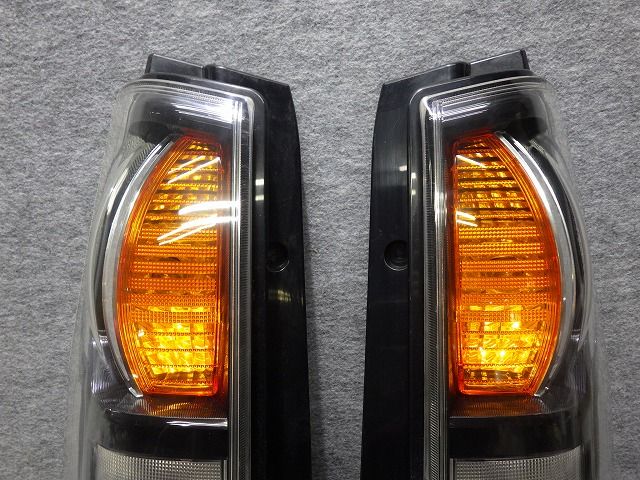 ワゴンR RR テールレンズ 左右 MH21S MH22S P4192 訳アリ スズキ 251209117