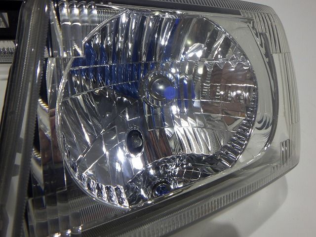 パジェロミニ ヘッドライト左右 ハロゲン H58A レベ無 100-87819 100