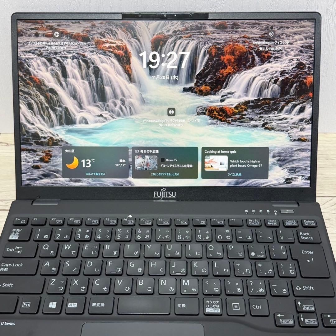 美品 富士通 LIFEBOOK U9311/F LTE i5 256GB 軽量 Office付き 即納