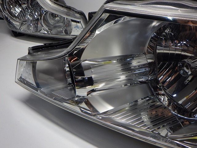 ステップワゴン ヘッドライト左右 HID RK コーナリング無 100-22013 J0
