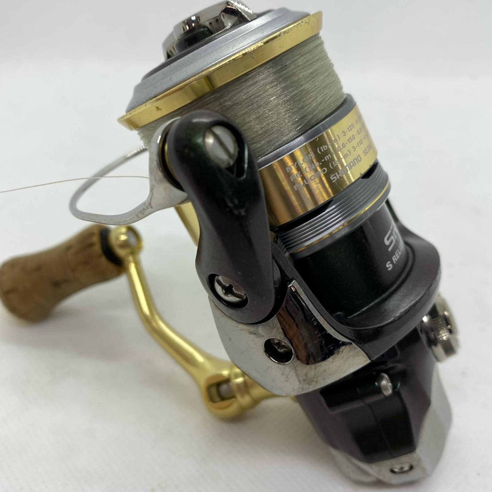 スピニングリール