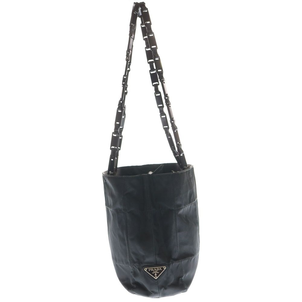 PRADA (プラダ) プラスチックチェーン キルティング ナイロンバック