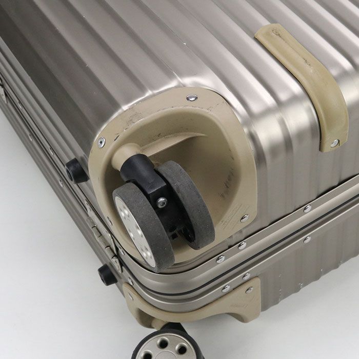  RIMOWA リモワ トパーズ 945.70 キャリーケース チタニウム ユニセックス キャリーケース バッグ