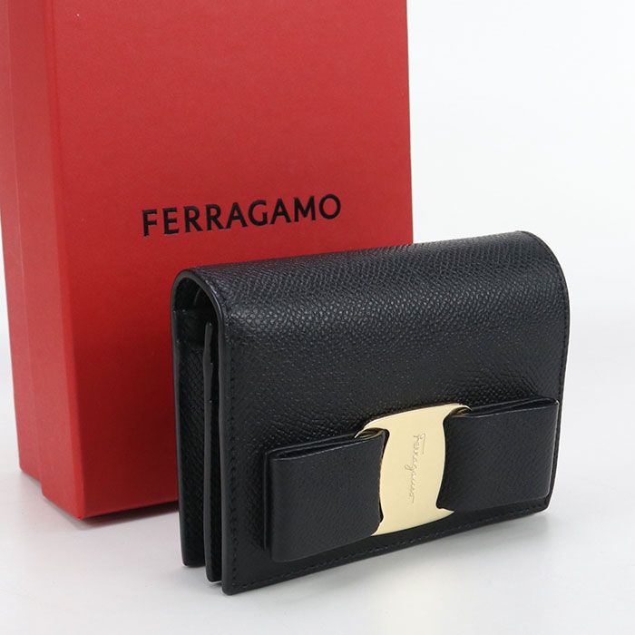 フェラガモ 二つ折り財布 ヴァラ 22 D 515 二折財布|型押しカーフ レディース