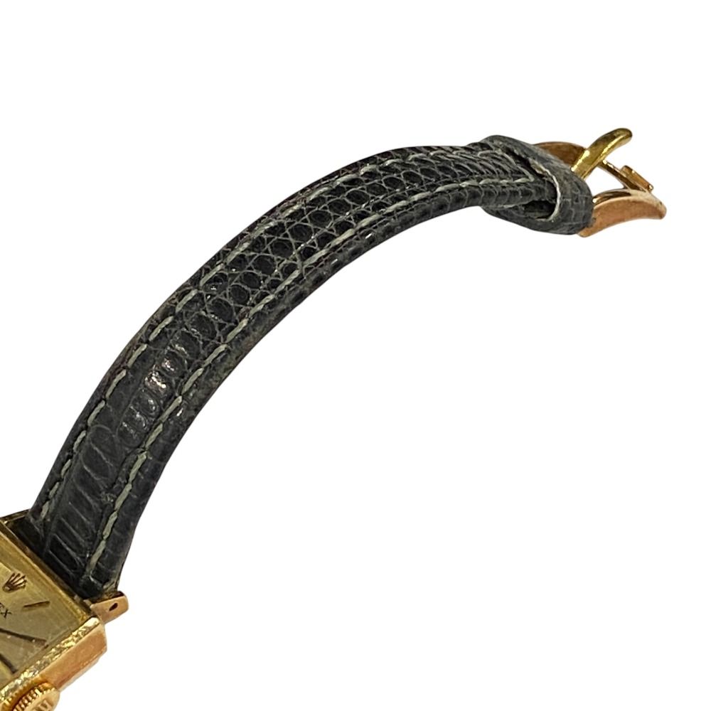 イエローゴールド