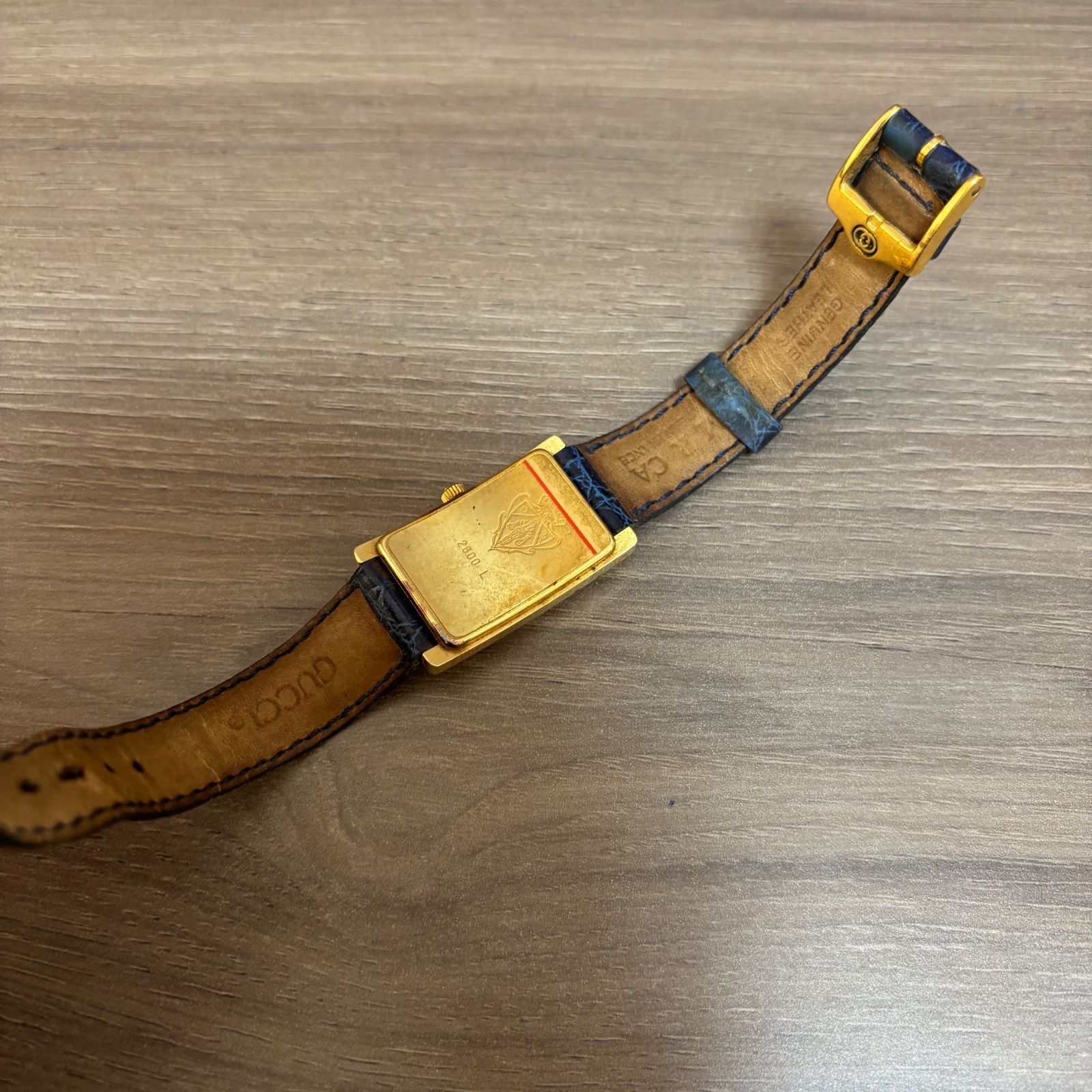 s【売り尽くし】GUCCI グッチレザーベルト 2600L ゴールド 金色 青文字