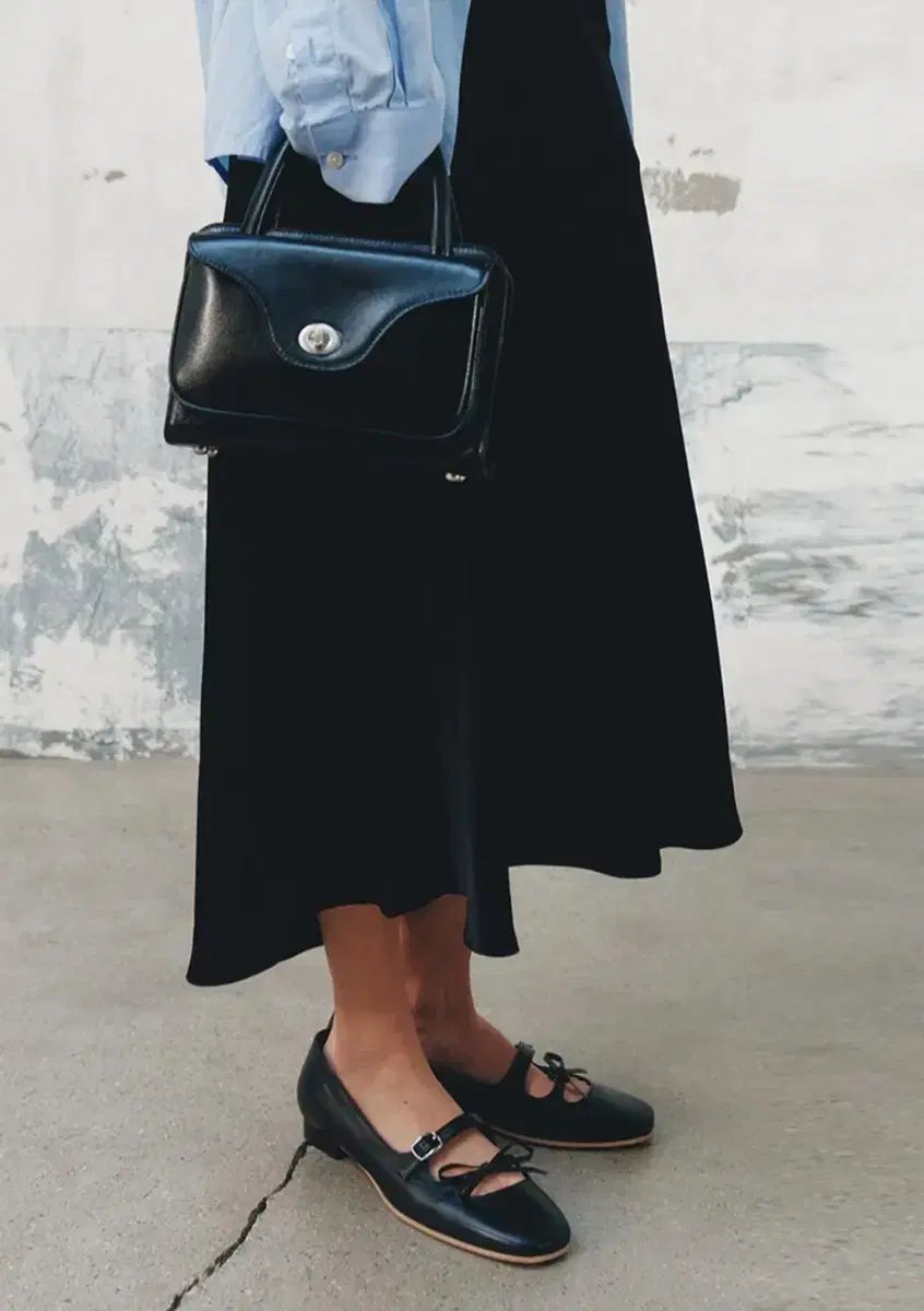 (値下げ)APOA アポア gemelo bag ブラック