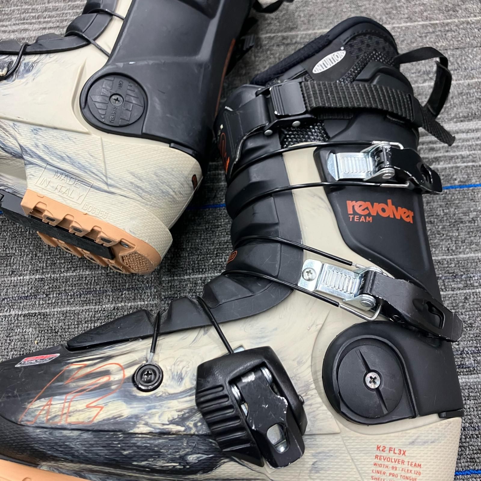 K 2 ケーツー revolver 27 5 cm ソールサイズ310ｍｍ ブラック アイボリー