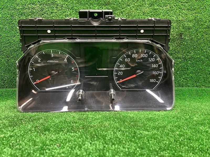車 NV350キャラバン VW6E26 スピードメーター ロング低床DX 4WD 6人 
