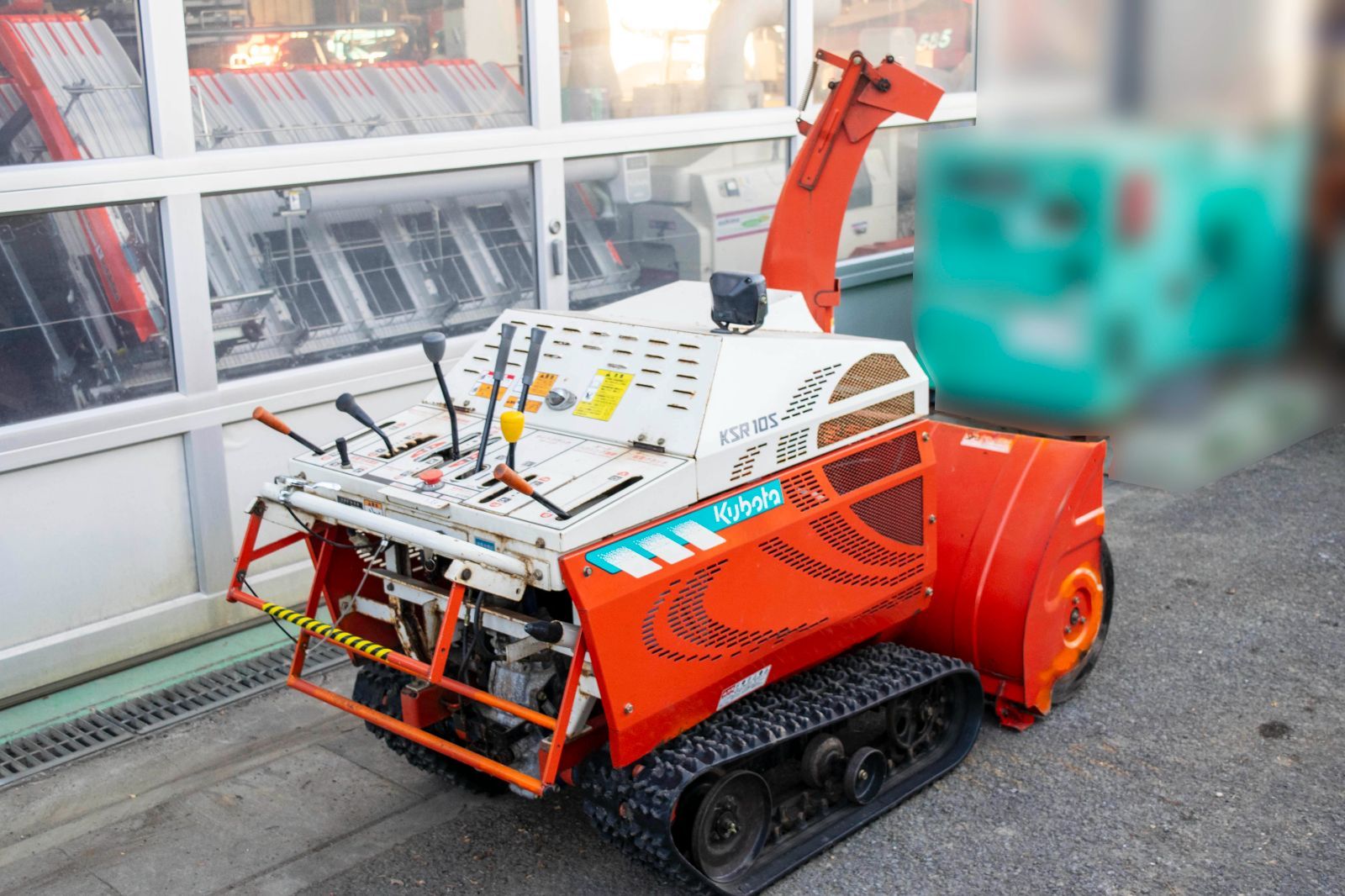 埼玉発 クボタ 自走式除雪機 KSR10S 9.5馬力 ガソリン 除雪幅 90cm