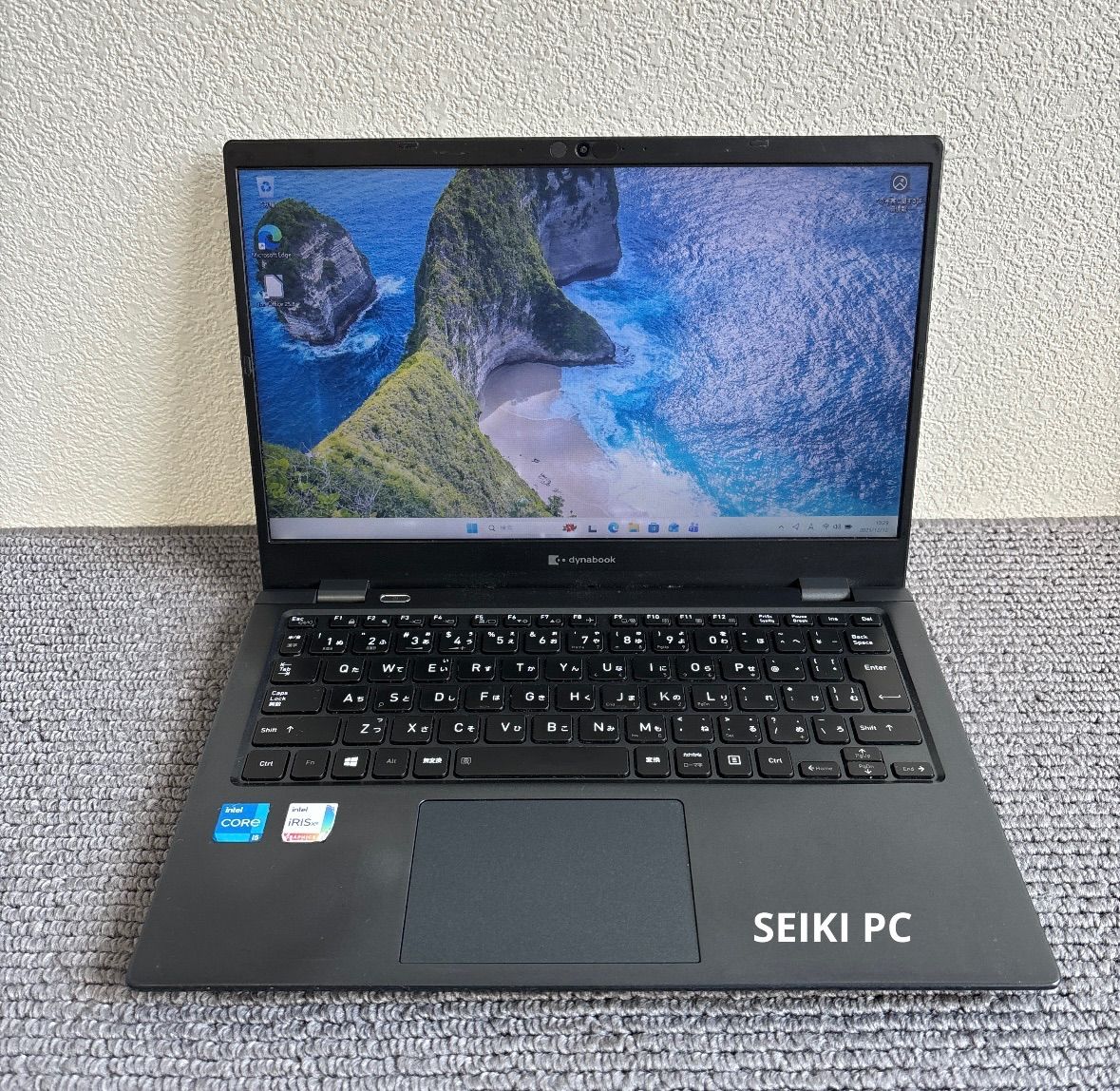 東芝dynabook G83/HS i5-1135G7 メモリ8GB SSD 256GB Win11 AC付き