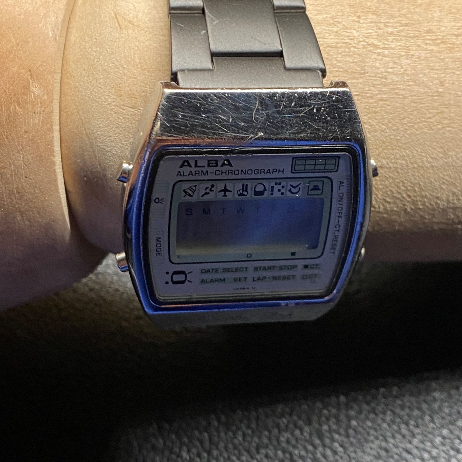 ヴィンテージ セイコー SEIKO ALBA Y749-4020 デジタル シルバー
