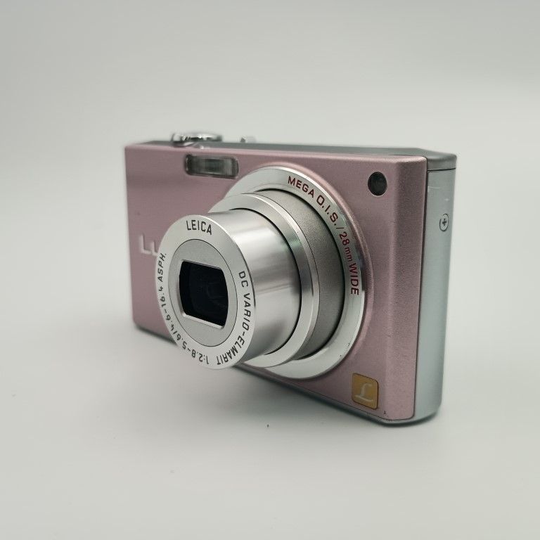 Panasonic LUMIX DMC-FX33 ピンク　箱　付属品全て有り カメラ Panasonic LUMIX DMC-FX33 ピンク 箱 付属品全て有り