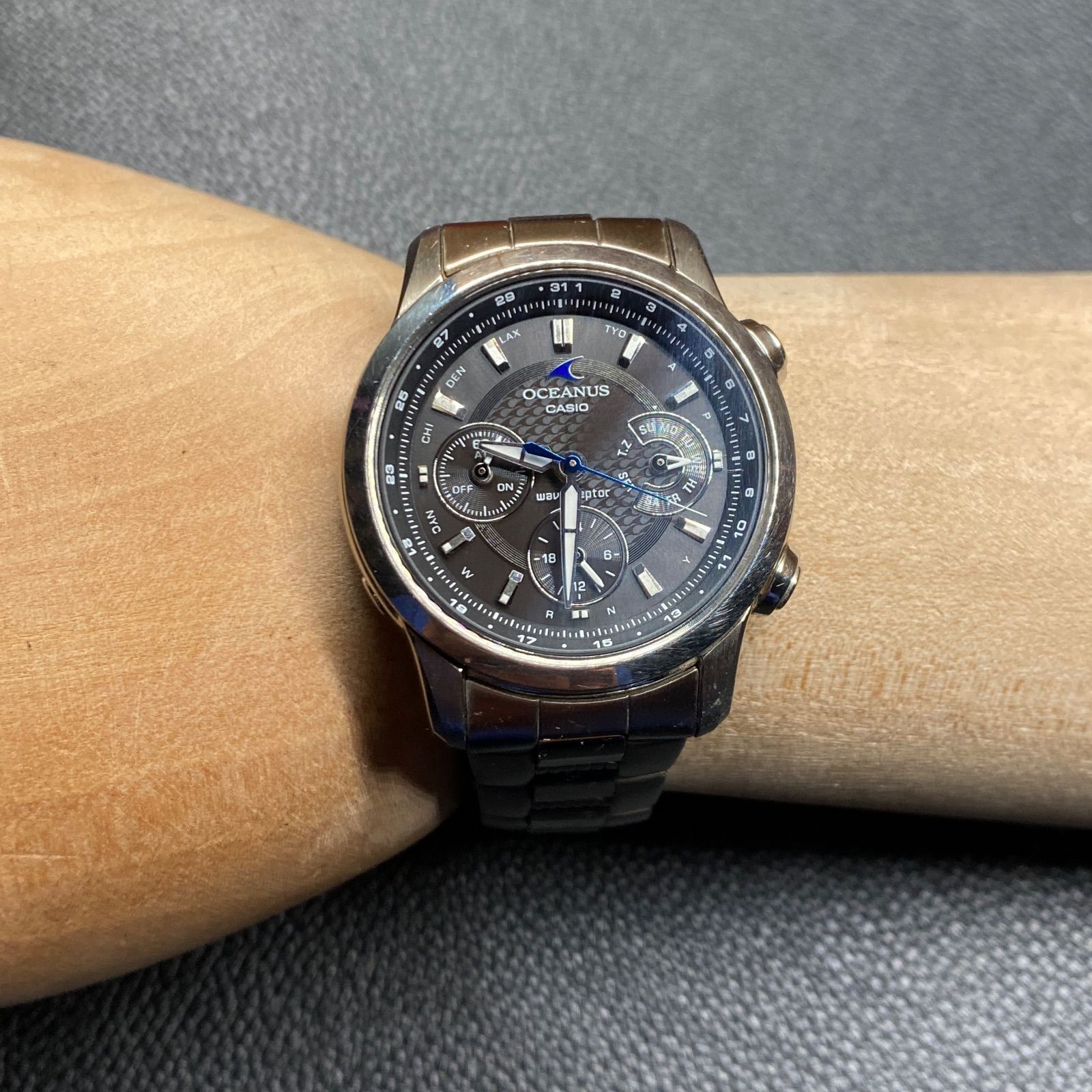 腕時計 アナログ