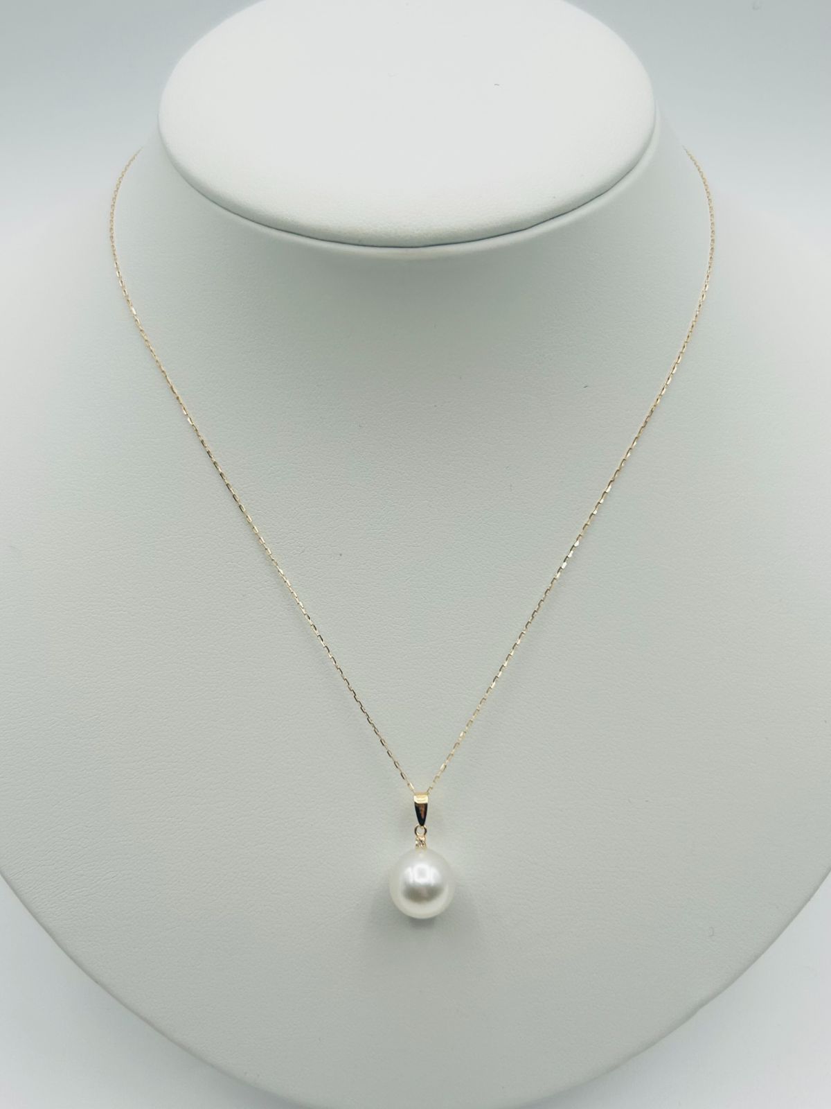 Pt南洋白蝶真珠ペンダントネックレス 新品未使用品 楽天市場】K18/K14WG南洋白蝶真珠ペンダントトップ【11mm-12mm】psm