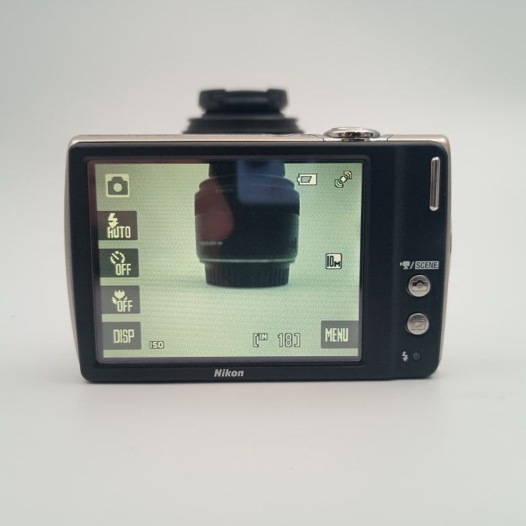 カメラ Nikon COOLPIX S230 コンパクトデジタルカメラ