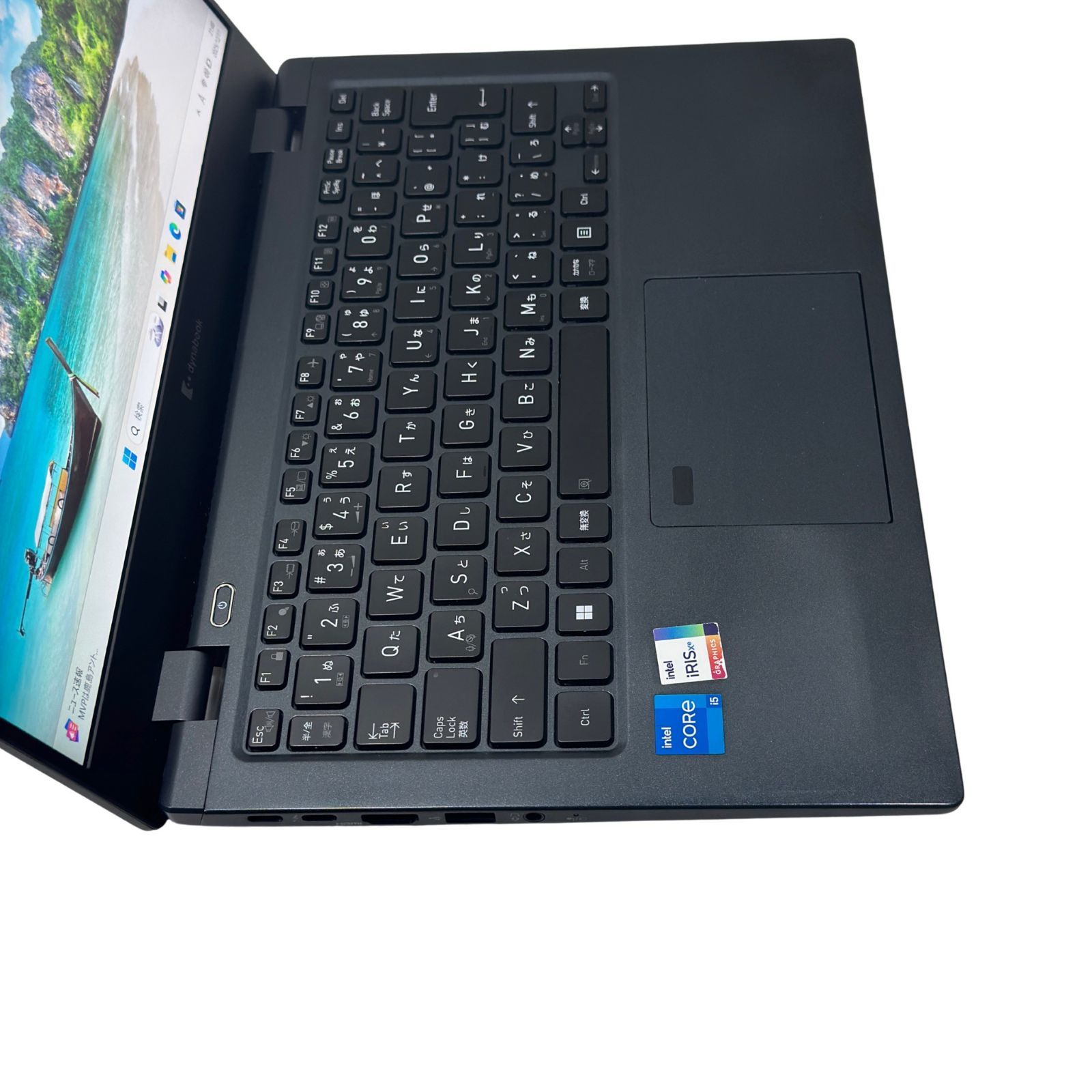 2022年製 dynabook G83/HU 第11世代Core i5 16GB SSD256GB 超軽量13.3