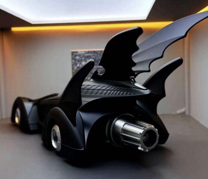 スプレー噴射 ギミック