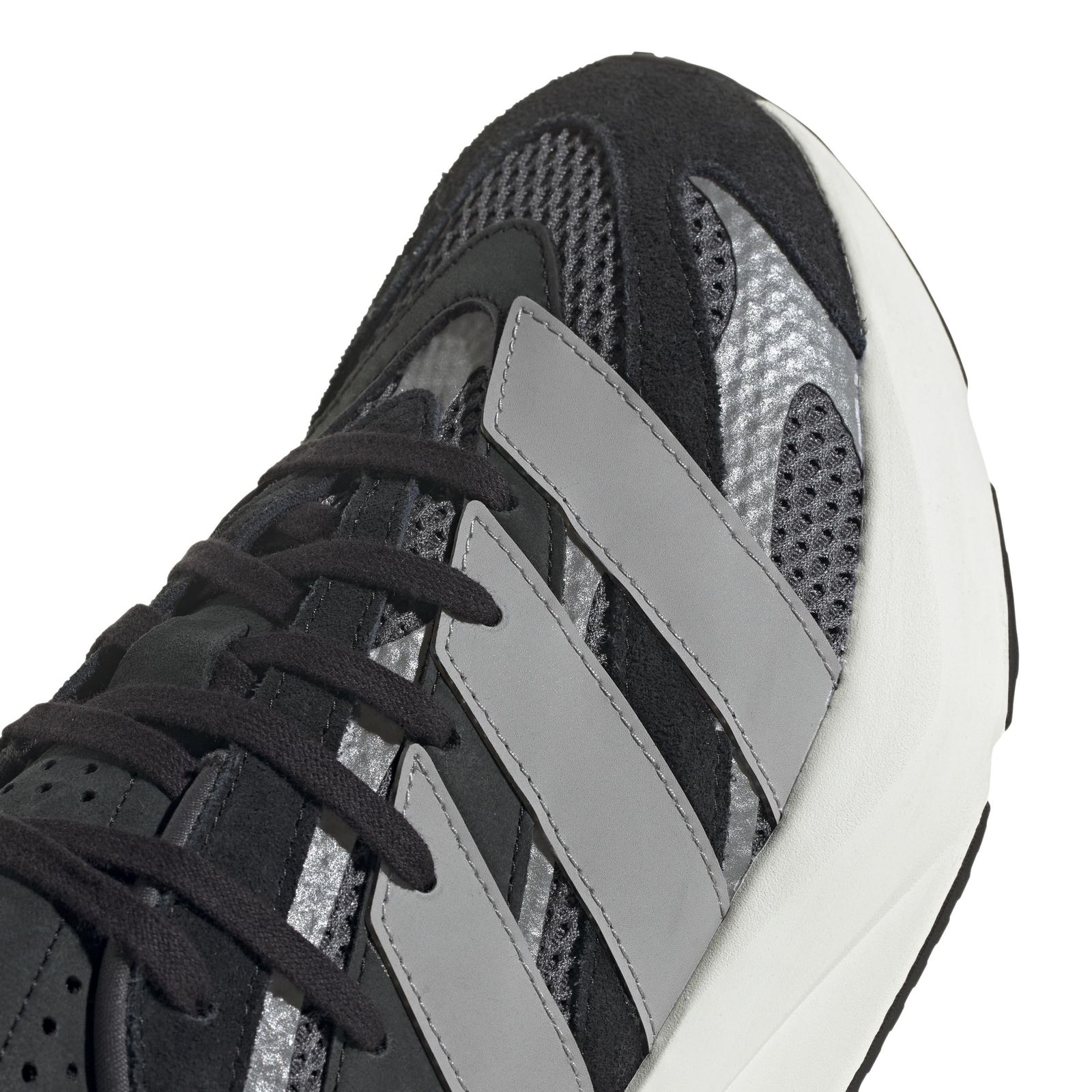  アディダス スニーカー ライトブレイズ NJG 58 コアブラック グレーツー グレーシックス JH 6943 23.0 cm その他 陸上競技