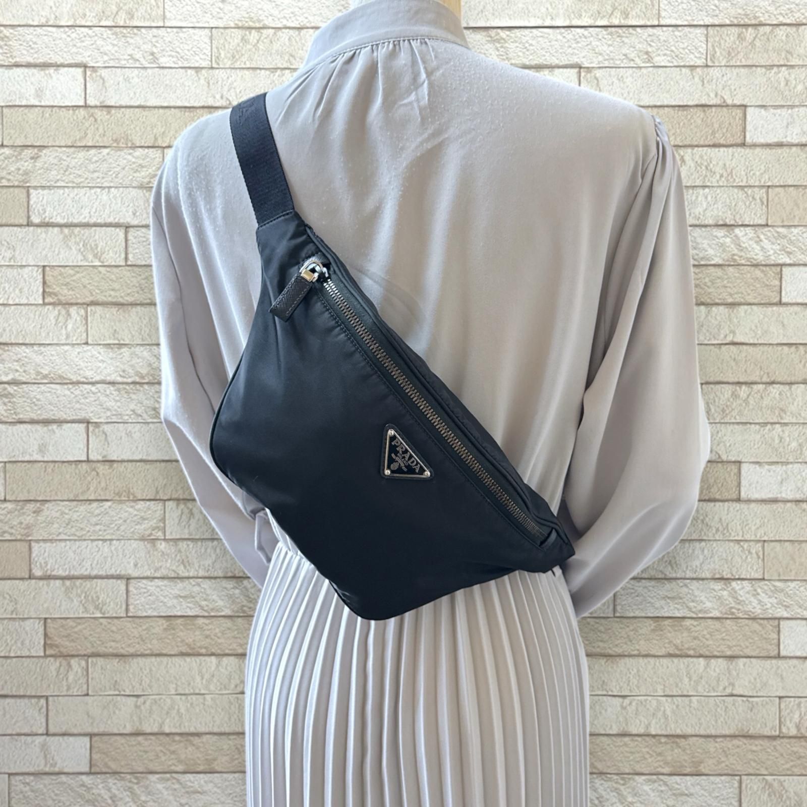 プラダ サフィアーノレザー ベルトバッグ ボディバッグ リナイロン 2 VL 033 ブラック メンズ PRADA