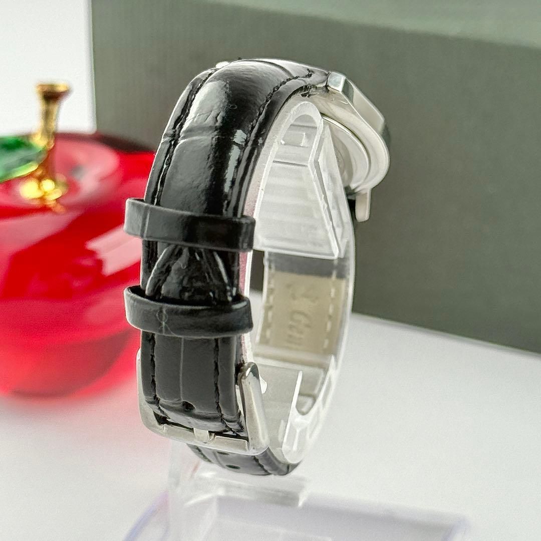 グッチ ブラック文字盤 新品ベルト 新品電池 レディース 腕時計 768