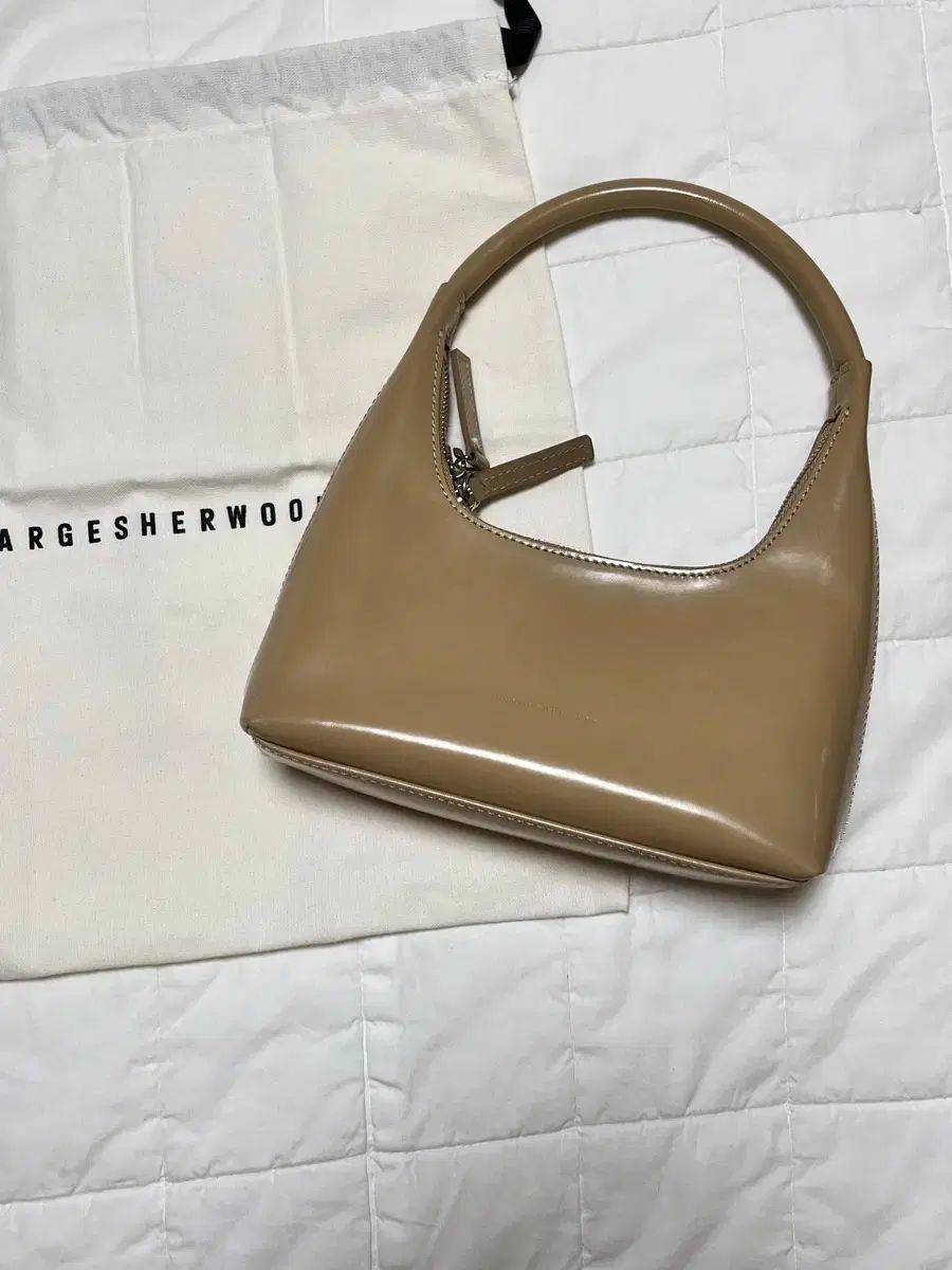 MARGESHERWOOD ホーボーバッグ ミニ