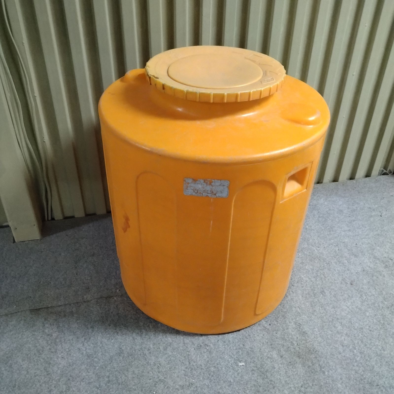 スイコー 大型貯水タンク 販売車タンク　手洗い付きの水貯蔵タンク仕様 スイコー 大型貯水タンク 販売車タンク 手洗い付きの水貯蔵タンク仕様