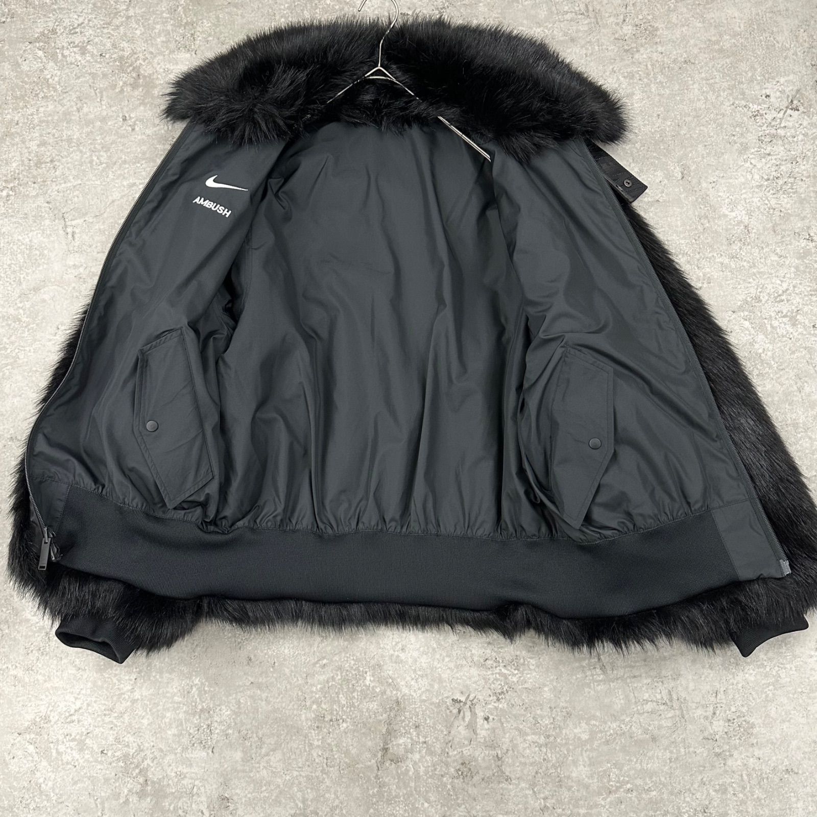 ナイキ アンブッシュ リバーシブルフェイクファーブルゾン Nike ambush ナイキ x アンブッシュ リバーシブル フェイクファー コート - メルカリ