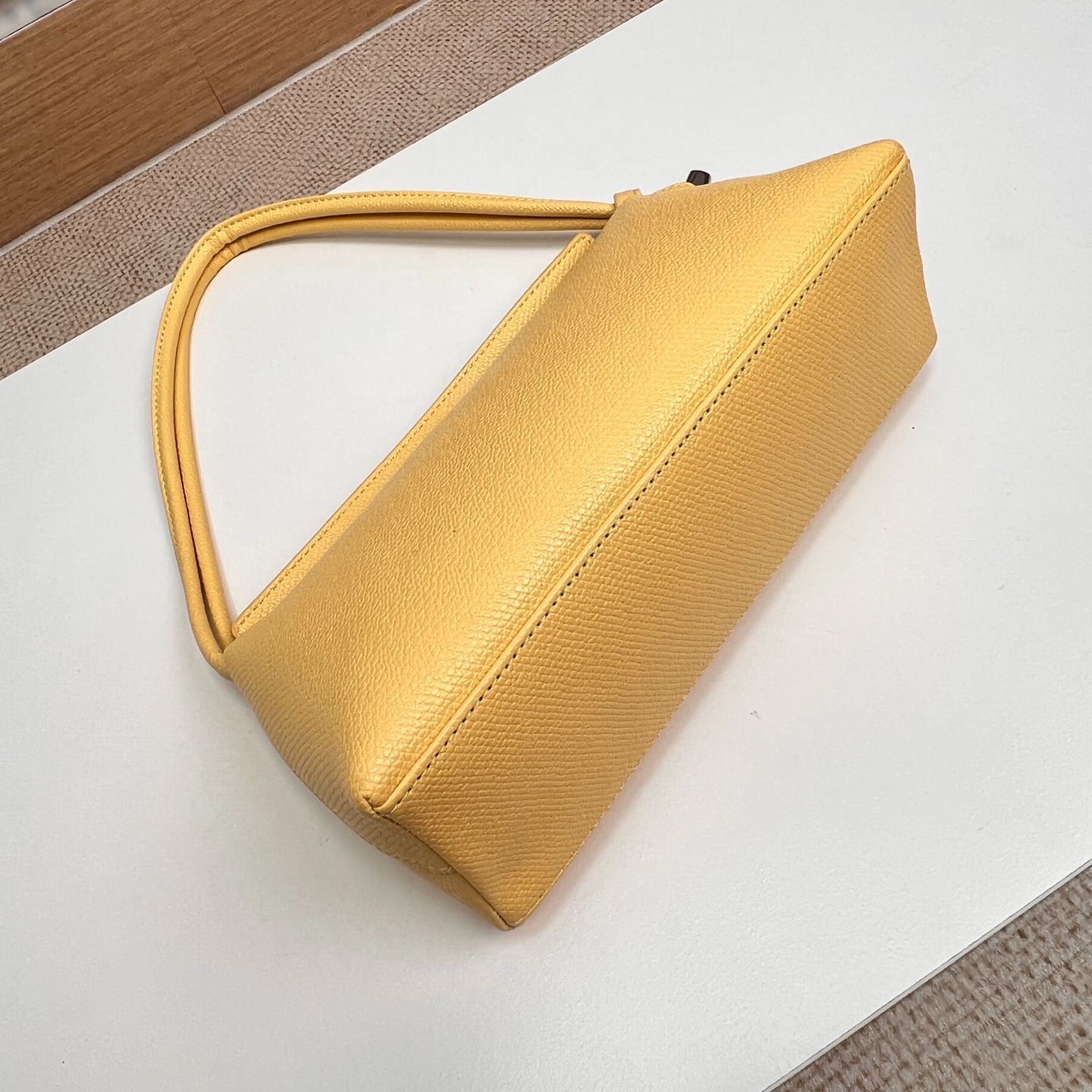 2025 LONGCHAMP プリアージュ ロンシャン ポーチ バンブーバッグ ハンドバッグ‌ 柔らかい クラッチバッグ‌トートバッグ ファション 抜群 女性 イエロー