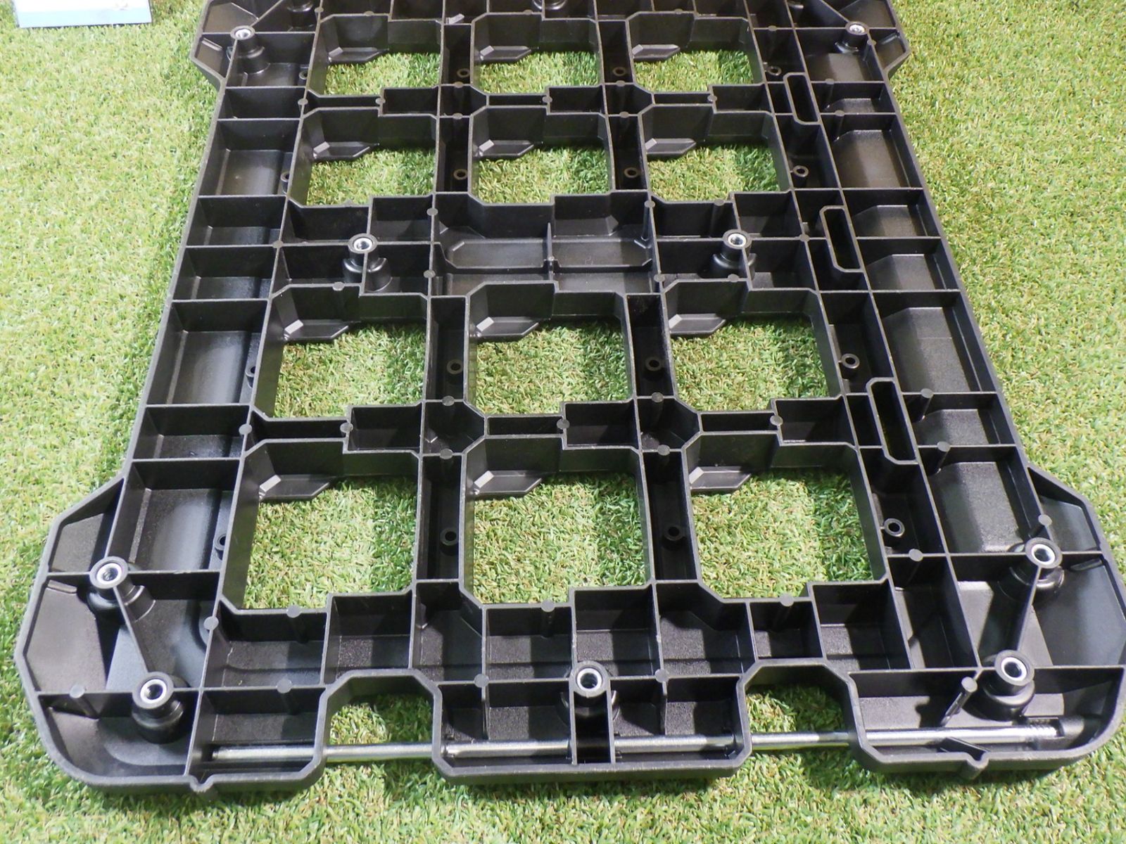 マウンティングプレート