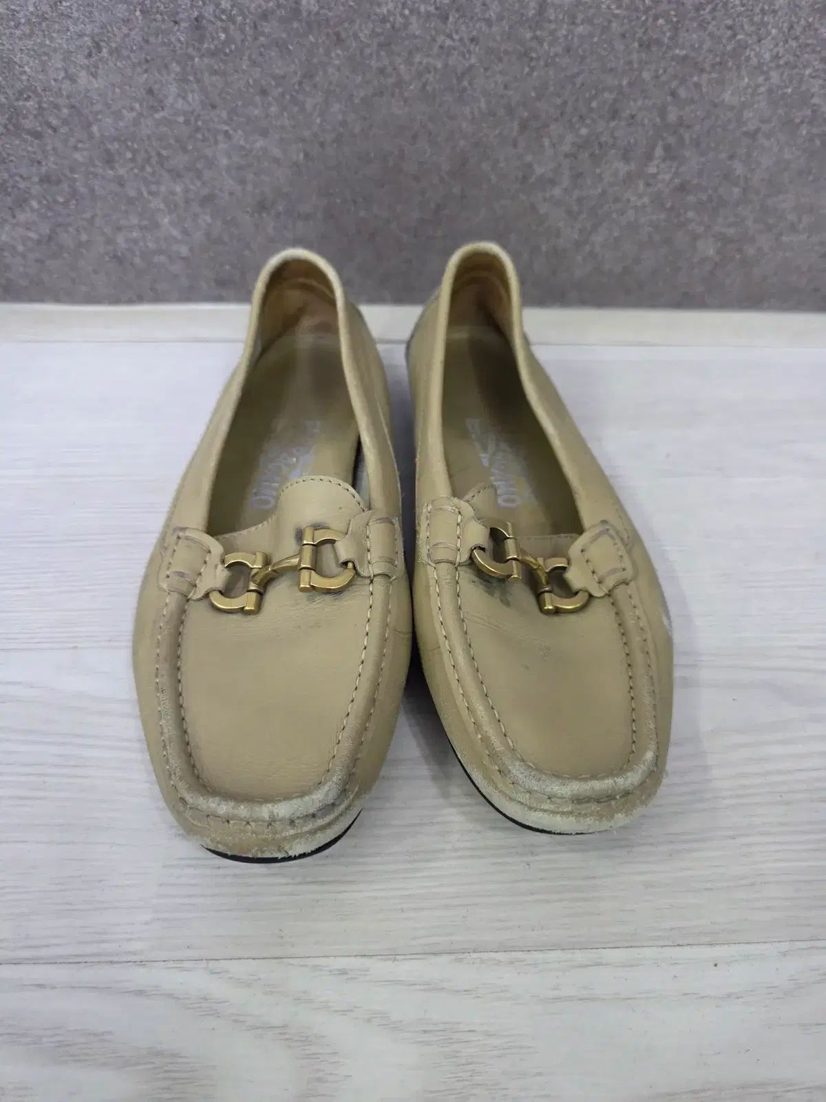 Salvatore Ferragamo サルヴァトーレ フェラガモ ガンチーニ ドライビング シューズ