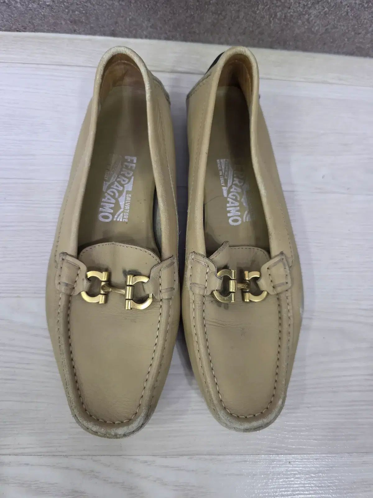 Salvatore Ferragamo サルヴァトーレ フェラガモ ガンチーニ ドライビング シューズ