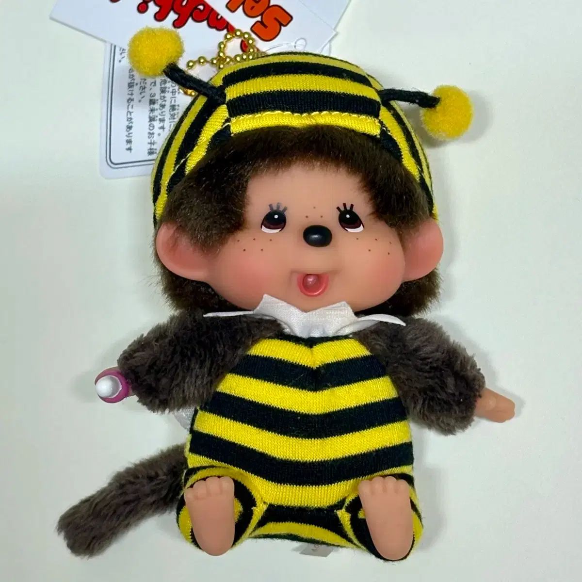 日本正規品 みつばち モンチッチ ぬいぐるみ キーホルダー