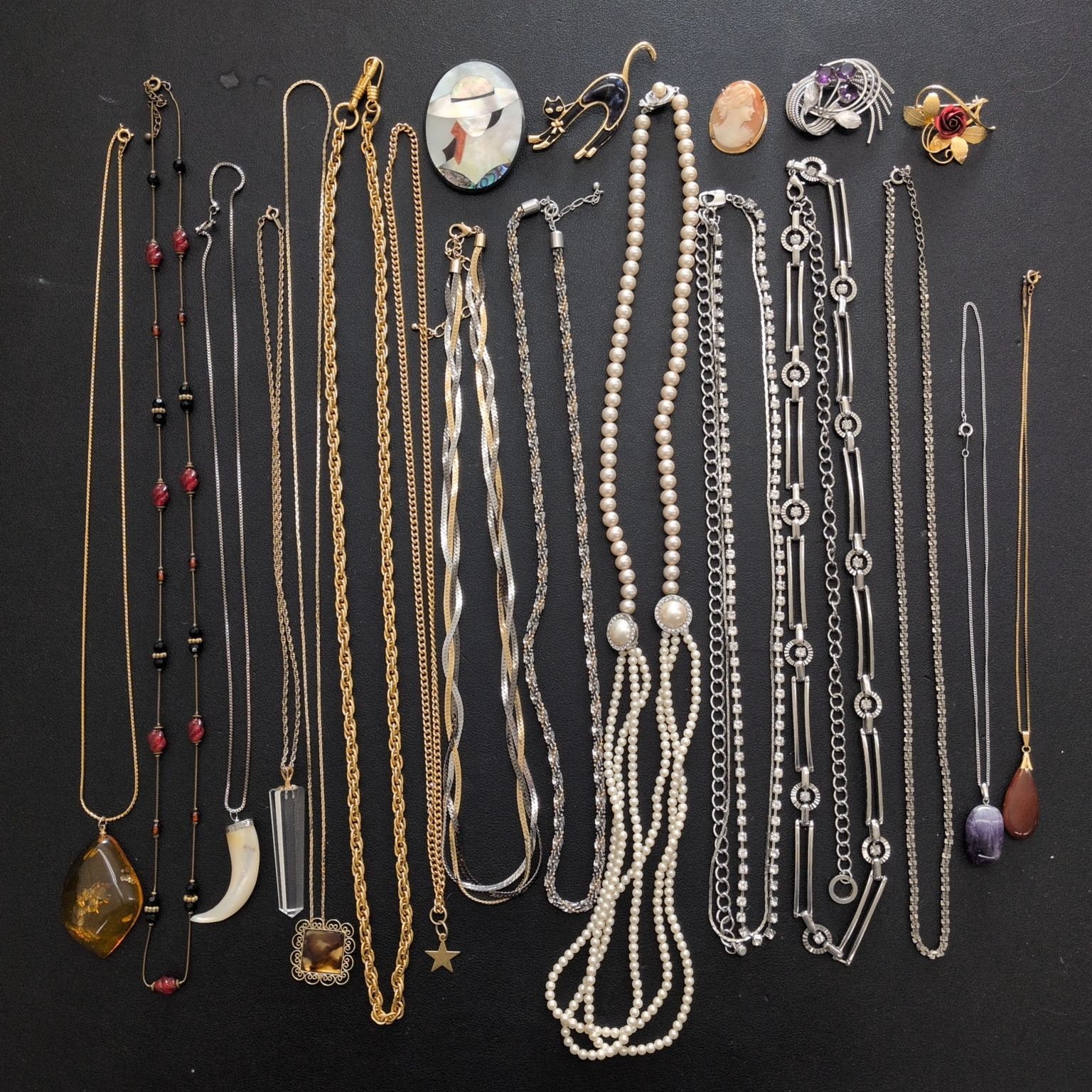 遺品整理 まとめて㉜】ジュエリー 20点 ネックレス ブローチ