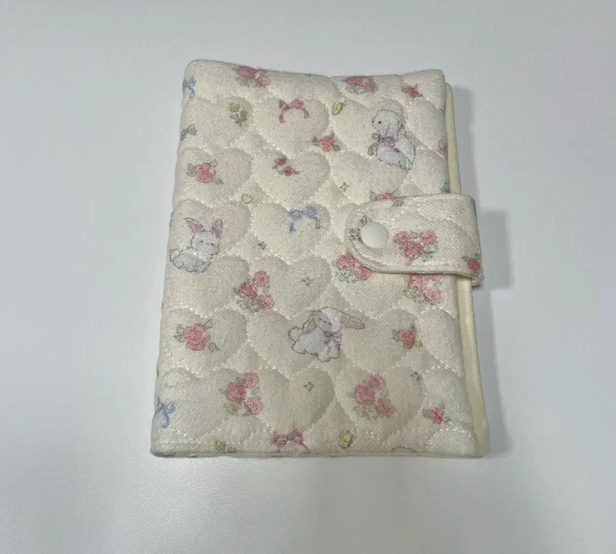 うさぎ ブックカバー (+購入時 バインダー リフィルも出品) うさぎ : コレクトブック Rabbit 習い事 ブックカバー（うさぎ）