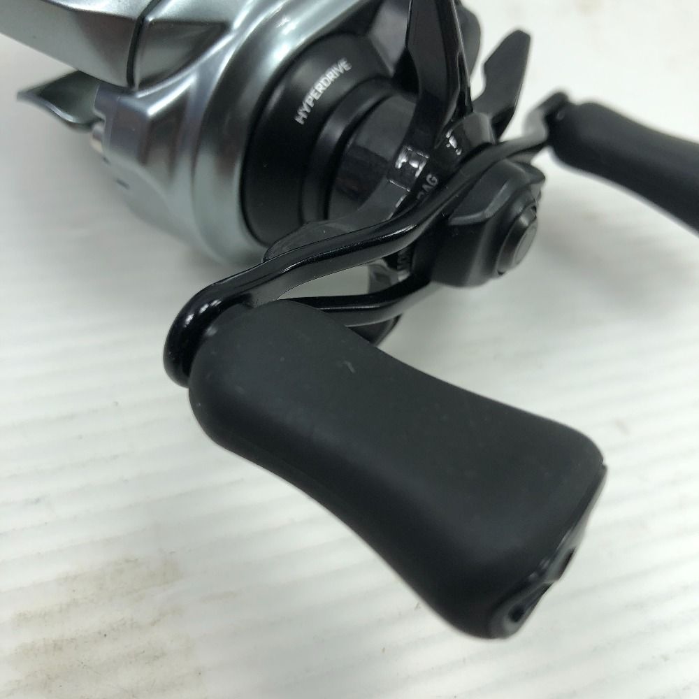  ΣΣDAIWA ダイワ ベイトリール 21アルファス8 1 SV TW 保冷ボックス フライ ベイトリール(ルアー用) リール