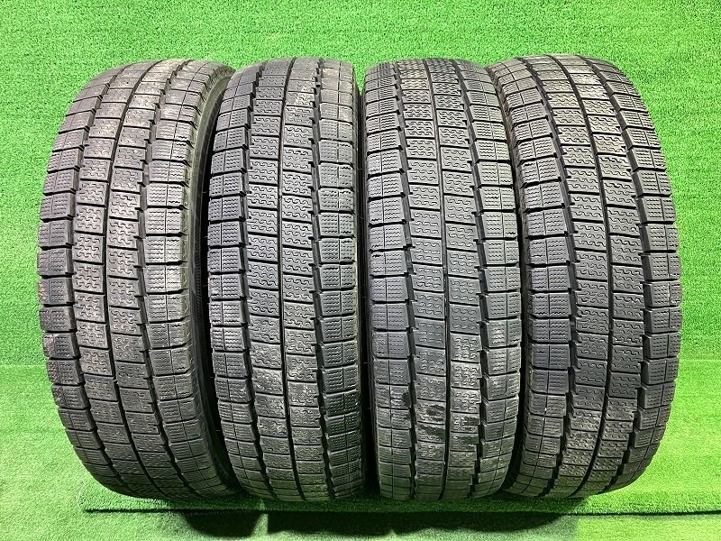 DUNLOP スタッドレス ダンロップ ウィンターマックスLV 01 195 80 R 15 107 105 L LT 4本