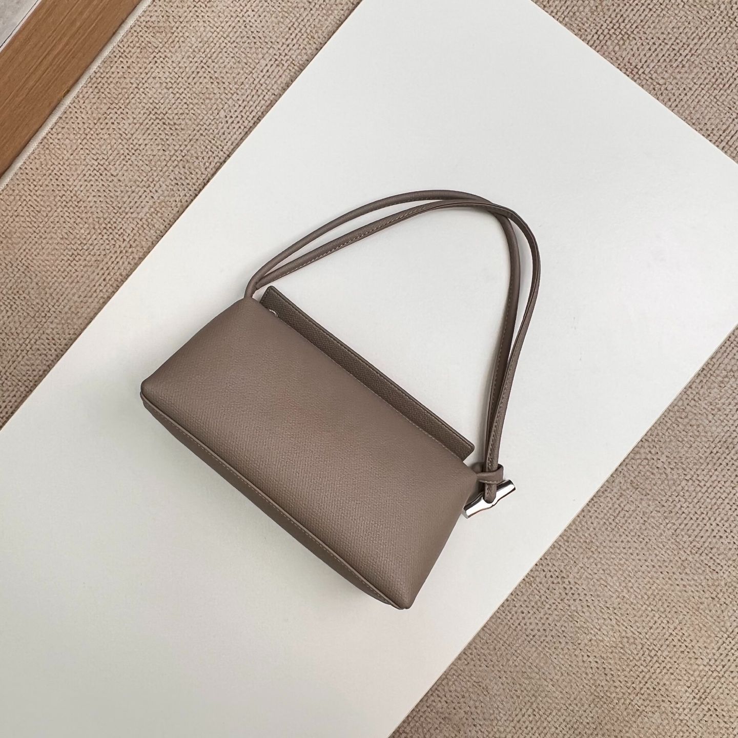 2025 LONGCHAMP プリアージュ ロンシャン ポーチ バンブーバッグ ハンドバッグ‌ 柔らかい クラッチバッグ‌トートバッグ ファション 抜群 女性 陶グレー